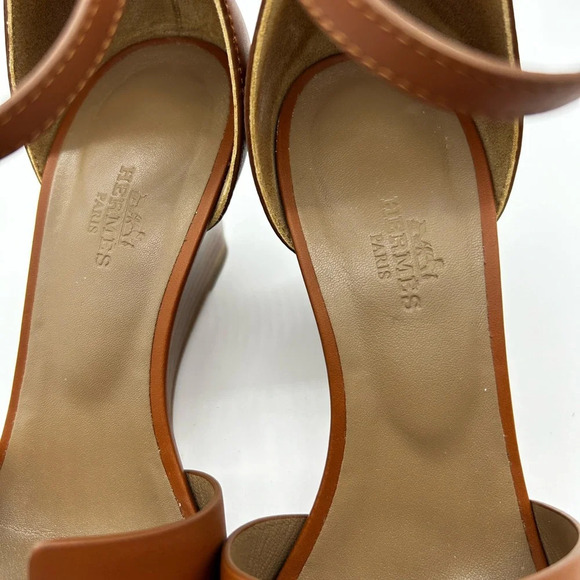 HERMES legend sandals Camel Gold Size 37.5 With Box And Dustbags - Picture 9 of 16